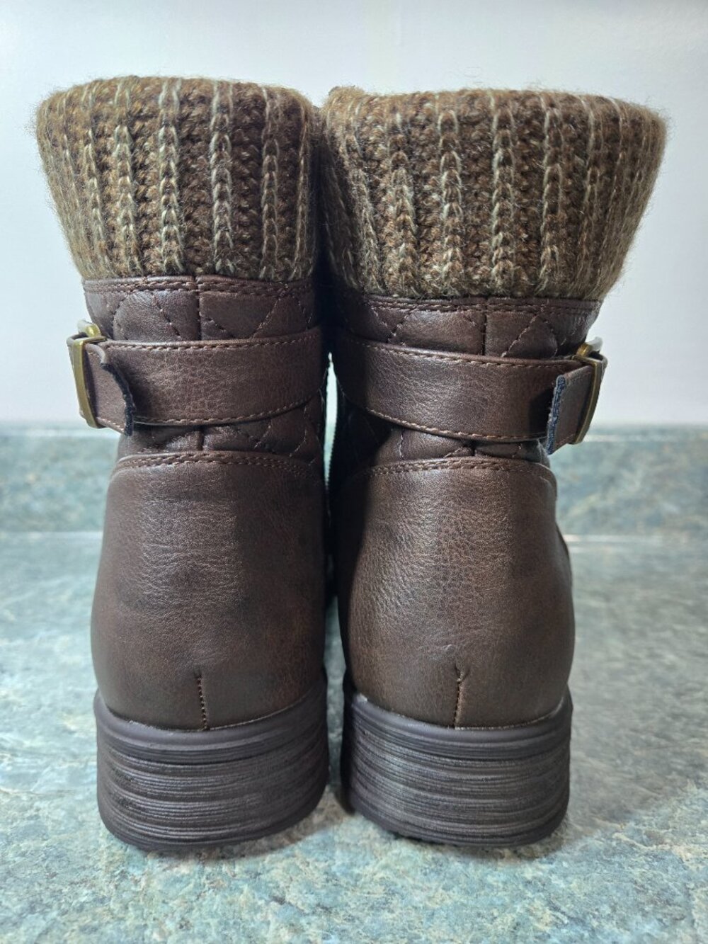GLOBALWIN Women's Brown Ankle Booties Combat-Style Fashion Boots Size 9 Low Heel - Picture 4 of 11